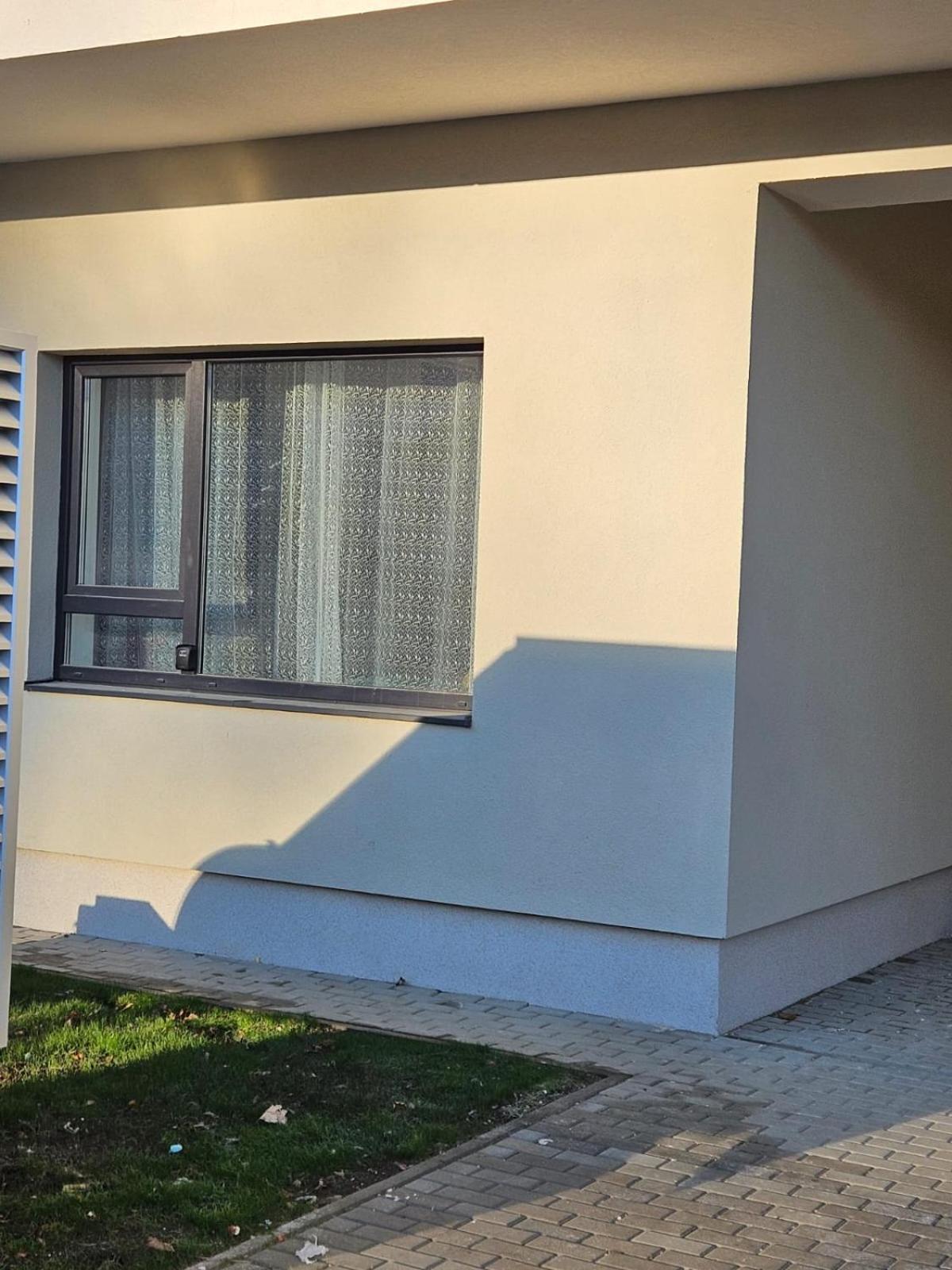 Garsoniera Gabrielle Appartement Braşov Buitenkant foto